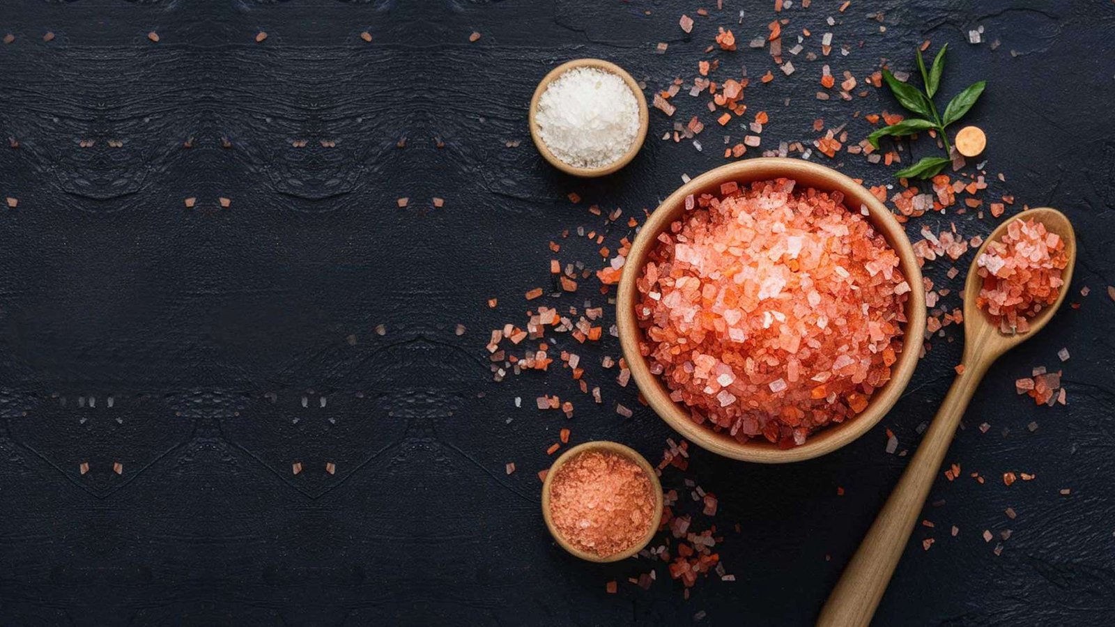Suhail Salt premium edible cooking salt displayed in packaging for daily kitchen use